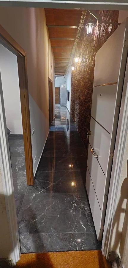 Beautiful Appartment In Martorell Luaran gambar